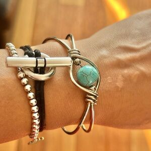 Réal silver bracelet with réal turquoise stone